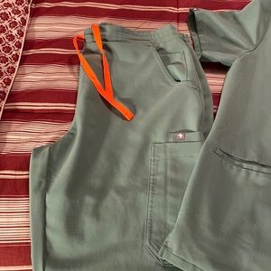 Limited Edition!! Figs scrubs brand new medium.